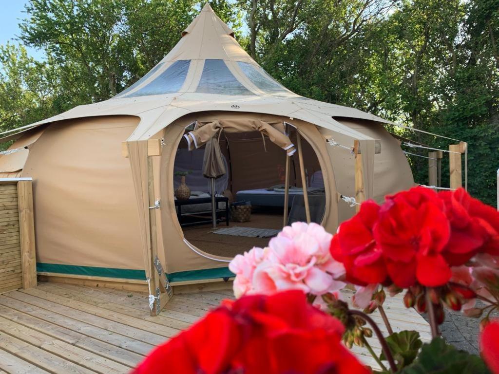 Idestrup Romantic Luxus Glamping 3 מראה חיצוני תמונה